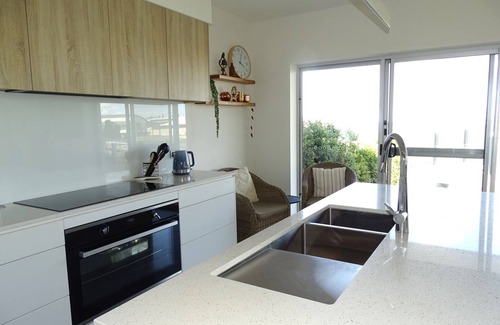 Port Vincent Hotel | The Glass House, Port Vincent