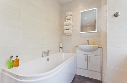 Oxenholme House | The Glen Guest House