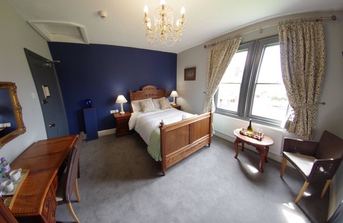 Bartestree Hotel | The Godwins