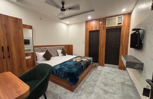 Mohangarh Hotel | The Golden Inn