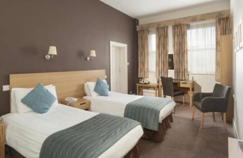 Hunstanton Hotel | The Golden Lion Hotel