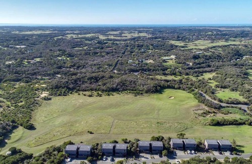 Fingal House | The Golf House at St Andrews Beach