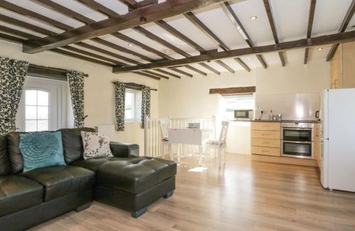 East Witton House | The Granary