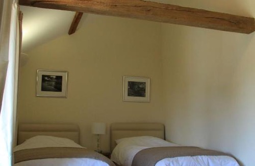 Loppington House | The Granary Self Catering Cottage