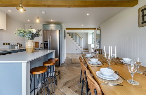 Shrewsbury Cottage | The Granary - UK44074