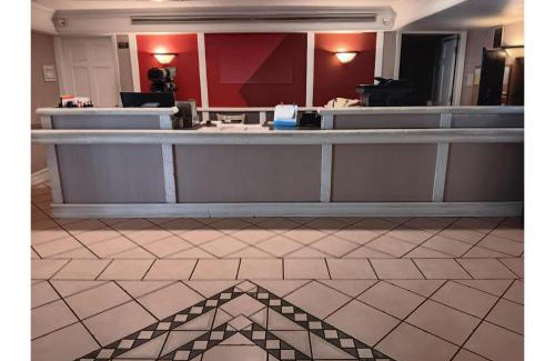 Texarkana Hotel | The Grand by Capital O Texarkana I-30