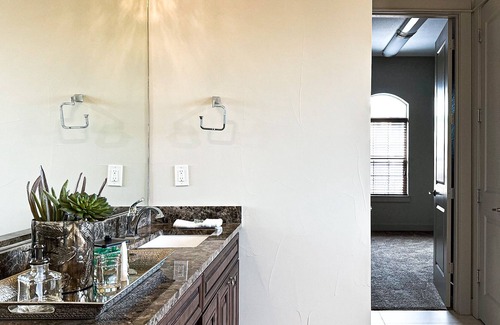 Commerce City House | *The Grand Fairway LUXE * 10min from Airport