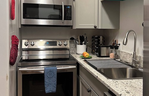 Youngsville Bed & Breakfast | The Grand Hacienda Inn