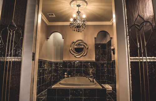 Carleton Place Hotel | The Grand Hotel