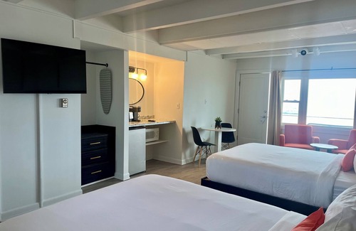 York Beach Hotel | The Grandview Hotel