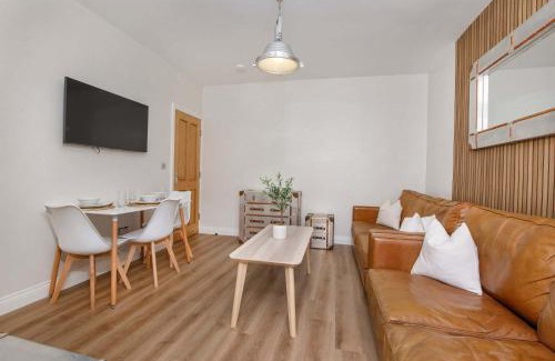 York House | The Granville 4 bedroom house sleeps 7