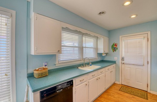 Surf City House | "The Great Escape" can’t be beat for an amazing island experience.