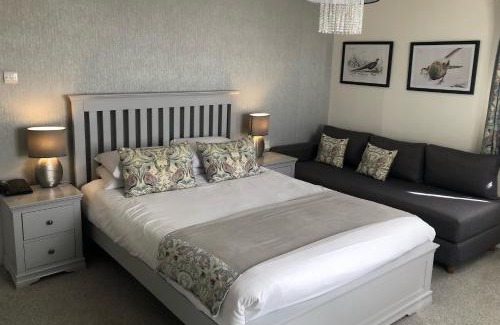 Bridgend Hotel | The Great House Hotel