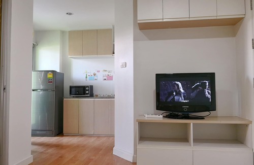 Saen Suk Apartment | The green gald bandsaen