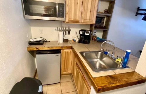 Green Mountain Falls Cabin | The Green Mountain Falls Lodge