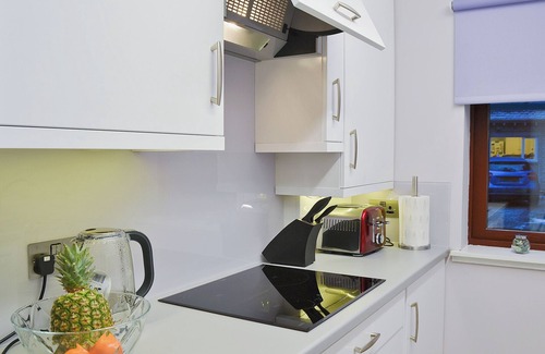 Rattray Cottage | The Gregorton Coachhouse