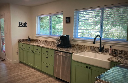 Mount Ida House | The Grotto - Family-sized retreat on 10 acres of pristine forest. Pet friendly!