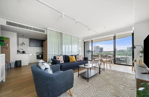 Arncliffe Apartment | The Grove Convenient Riverside Living