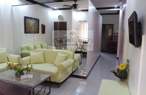 Lucena Apartment | The Guest House Lucena