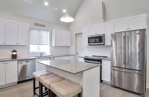 Minett House | The Guide Cottage (#43)