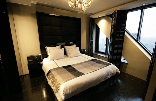 Benoordenhout Apartment | The Hague. Citi Center with North Sea view. 5 minutes walk to everything.