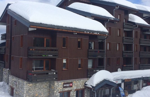Meribel-Mottaret Apartment | the Hameau de Méribel-Mottaret 9 people