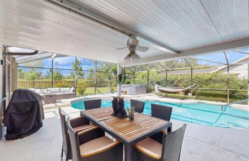 Indian Ridge House | The Hammock House