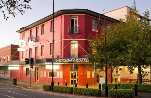 Wagga Wagga Hotel | The Hampden Suites