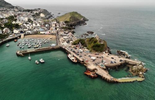 Hele Hotel | The Harbour Lights