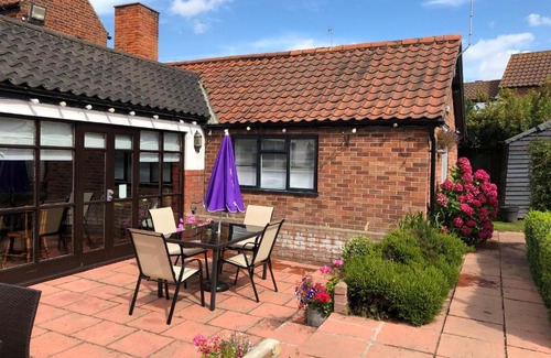Stalham Bed & Breakfast | The Harnser