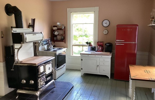 Spencers Island Cottage | The Hattie House Bay of Fundy/Cottage