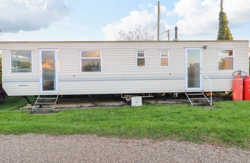 Bacton Cottage | THE HAVEN, pet friendly, country holiday cottage in Bacton