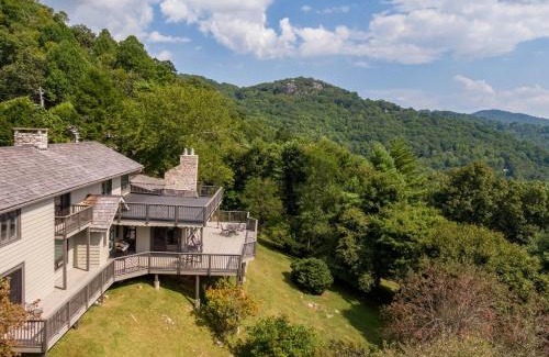 Boone House | The Hawthorn House at Hound Ears