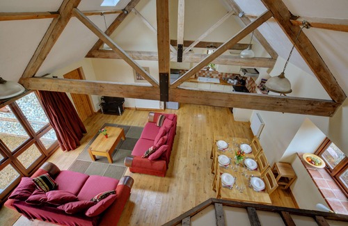 Thursford House | The Hay House - Four Bedroom House, Sleeps 7
