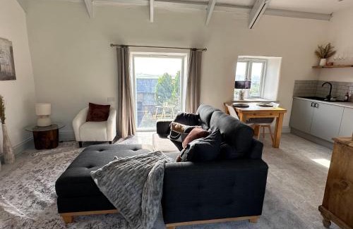 Mabe Apartment | The Hay Loft