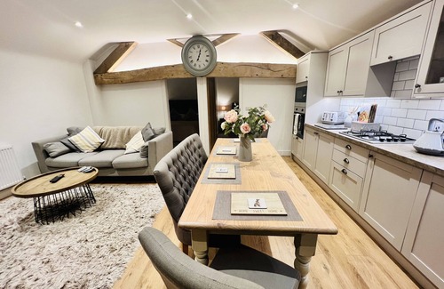 Congleton Other | THE HAYLOFT CHESHIRE- A Brand new stunning barn conversion.