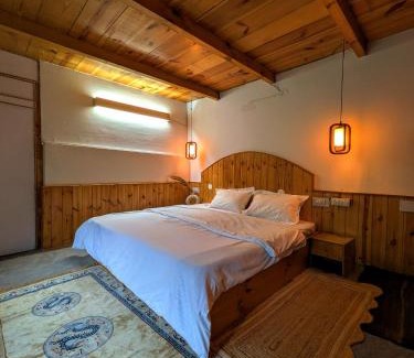 Naggar House | The heavens place wooden room