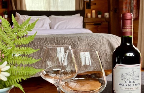 Colliersville Cabin | The Heron - Unique vacation getaway for 2 in historic cabin