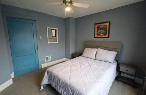 Charlton Heights Apartment | The Hidden Gem