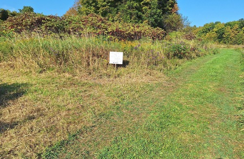 Leeds and the Thousand Islands RV Rental | The Hidden Glen Tent Camper - Pet/Family/Group friendly! Very Private!