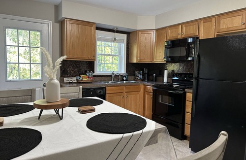 West Enfield House | The Hidden Oasis, Duplex A. Close to almost everything!