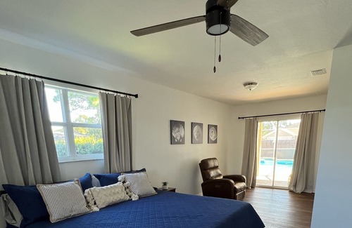 Sebastian Highlands House | “The Hideaway” 4 beds 2.5 bath with Heated Pool!