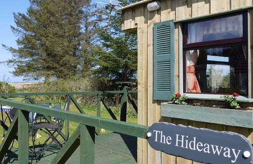 Hunspow Cabin | The Hideaway A tranquil Escape!