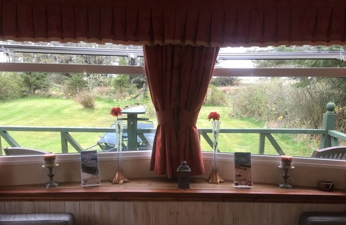 Hunspow Cabin | The Hideaway A tranquil Escape!