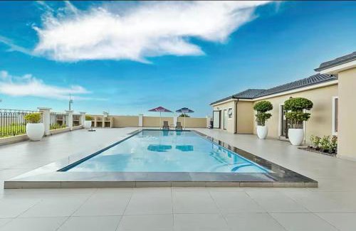 Greater Johannesburg Metropolitan Area Apartment | The Hideaway at Blue Lake