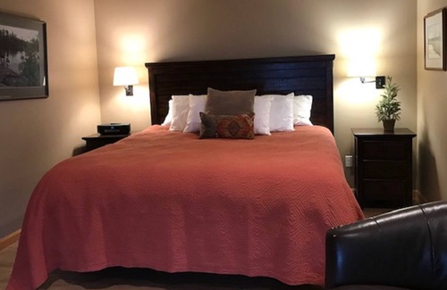 Lutsen Condo | The Hideaway at Heritage in Lutsen, North Shore of MN !