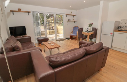 Belford Cottage | THE HIDEAWAY AT HOLLYOAK, pet friendly, with a garden in Belford