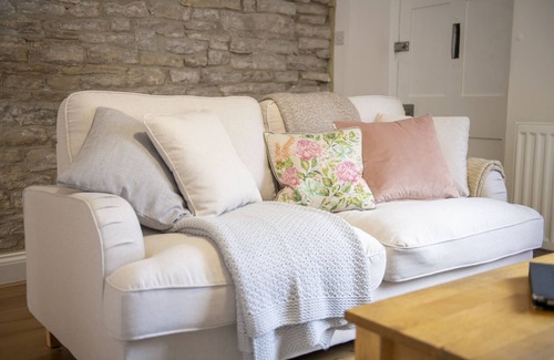 Middleham Cottage | The Hideaway is quite simply the perfect place for a couples romantic retreat