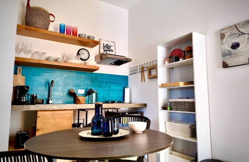 Vinorama Apartment | The Hideaway Loft @ New Seaside Villa w/Infinity Pool, Heated Spa, Beach & Surf