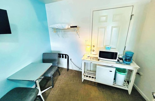 Lake City Apartment | The Hideaway suite Su